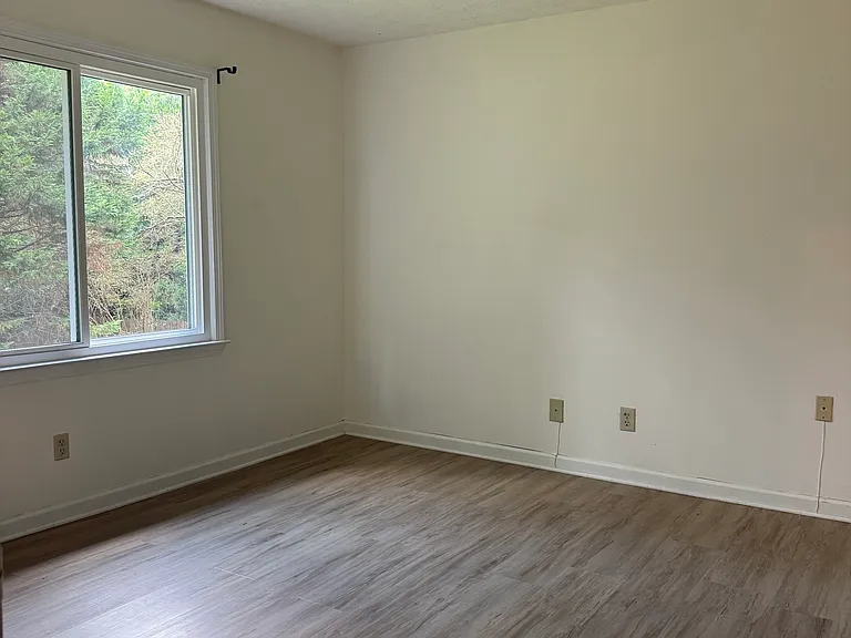 317 Welton Way — Photo 18