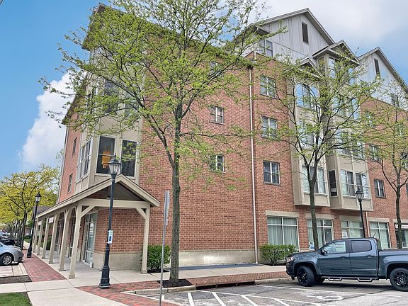 2nd image of 100 N Bokelman St APT 525