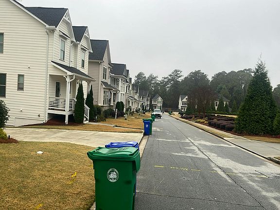 5th image of 5313 Hearthstone St