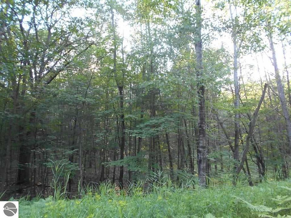 1st image of 0 Hills Cir