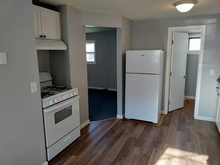 164 Elm St #1 — Photo 9