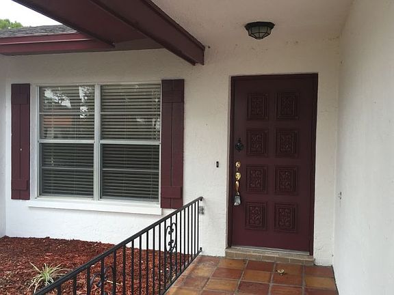 4th image of 6906 20th Ave W