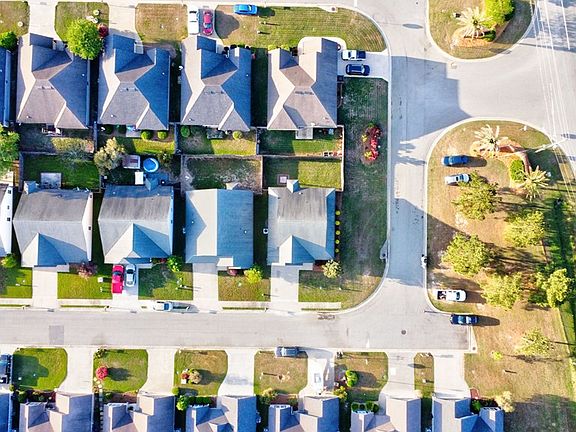3rd image of 4058 Cottage Heights Rd