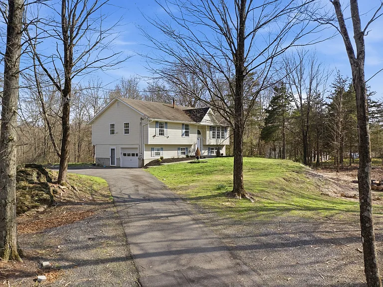 600 Twin Arch Rd — Photo 24