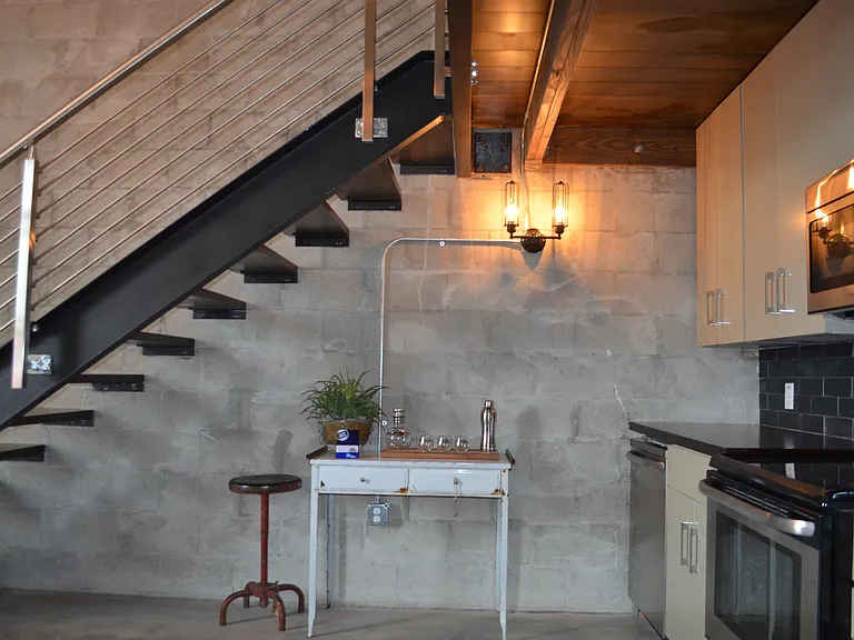Warehouse Lofts — Photo 20