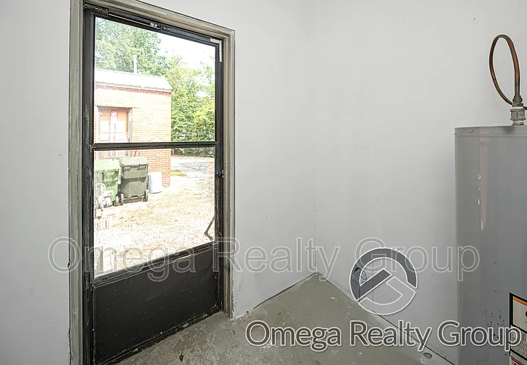 901 9th Ave S #7 — Photo 22