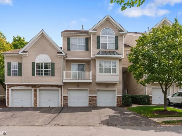 247 Ridge Dr, Pompton Lakes Boro, NJ 07442