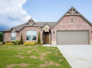 7917 S 15th St, Broken Arrow, OK 74011