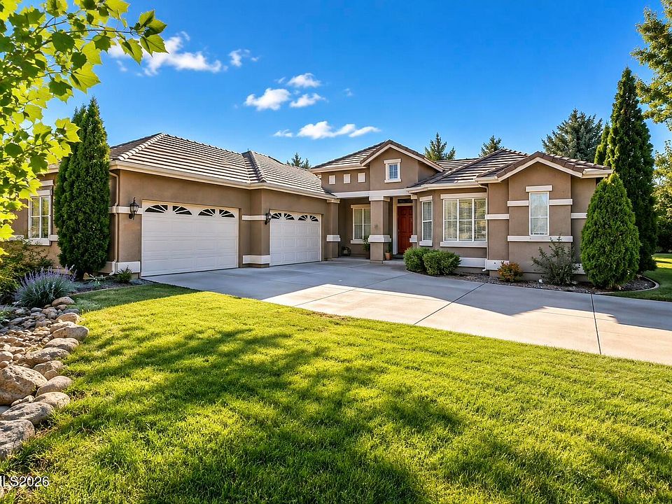 1st image of 1220 Mesa Cir