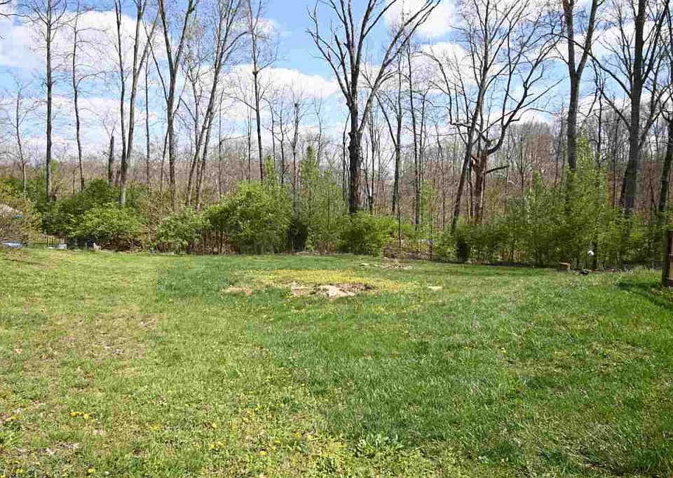 1st image of 521 Gabriella Ct