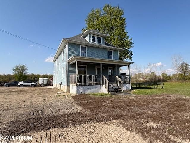 Listing photo 3