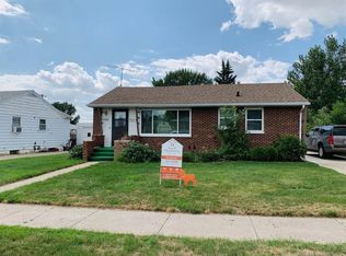 511 14th Ave W, Williston, ND 58801