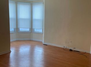 184 3rd St #1, Newark, NJ 07107