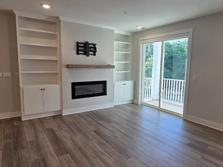 11549 Helmond Way #113 — Photo 3