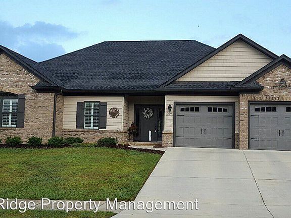 2nd image of 229 Laurel Cyn