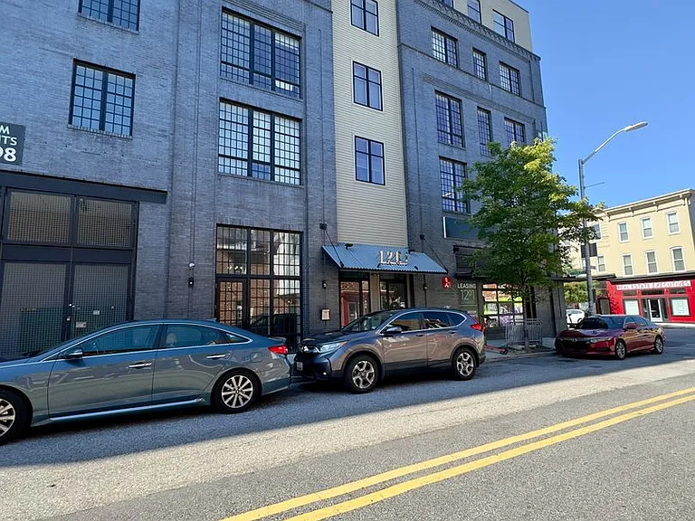 Charles Street Land LLC dba 1201 S. Charles — Photo 32