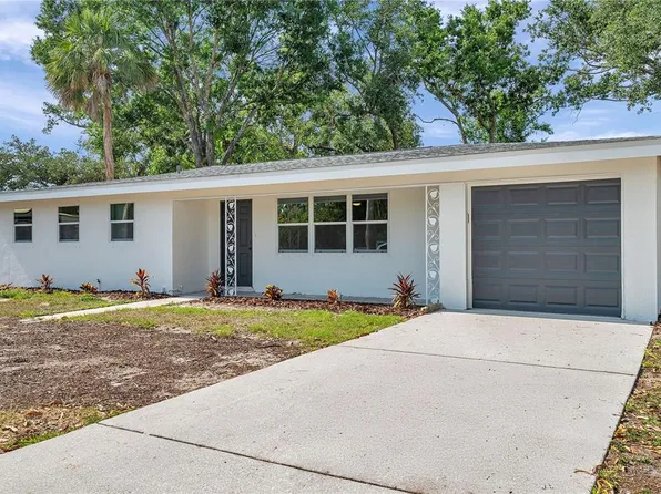 3193 Bellevue St, Sarasota, FL 34237