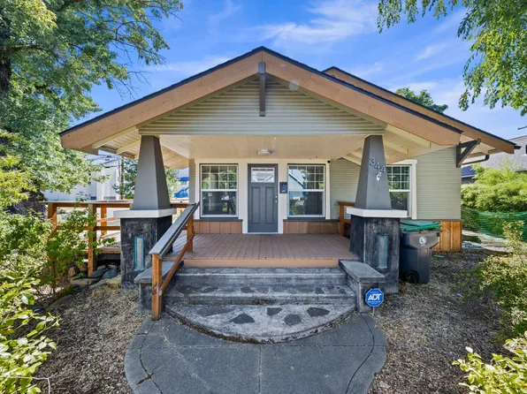 344 S Grape St, Medford, OR 97501