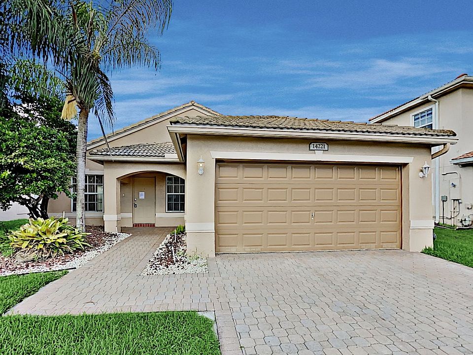 1st image of 14221 NW 22nd St