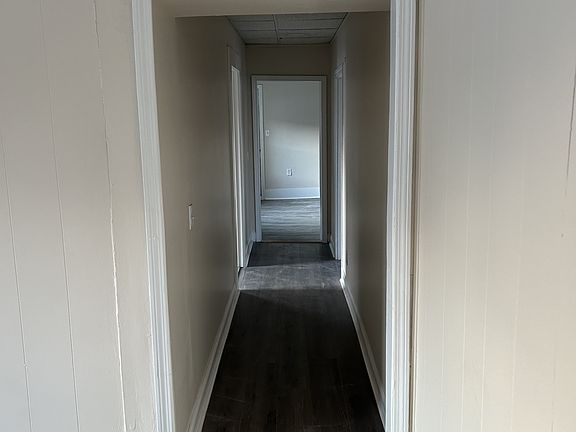4th image of 230 Pleasant St #1