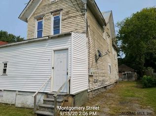 17 Montgomery St, Gloversville, NY 12078