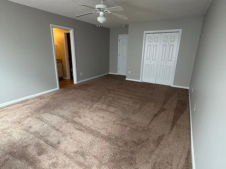 165 N Springview Dr — Photo 24