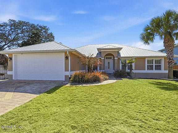 4th image of 225 PIZARRO Road