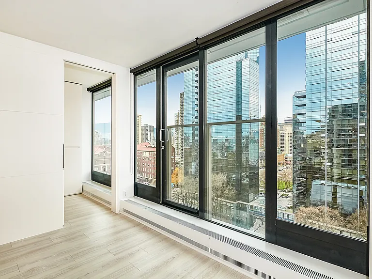 1133 Hornby St #1501 — Photo 8