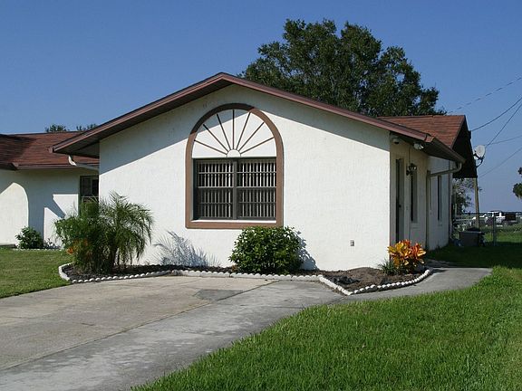 2nd image of 2006 Cypress Ave