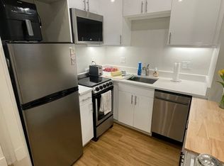 829 Beacon St #D5, Boston, MA 02215