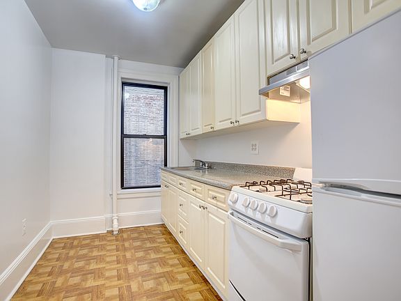 4th image of 507 W 169th St APT 22