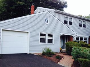 24 Decker Dr, Newark, DE 19711