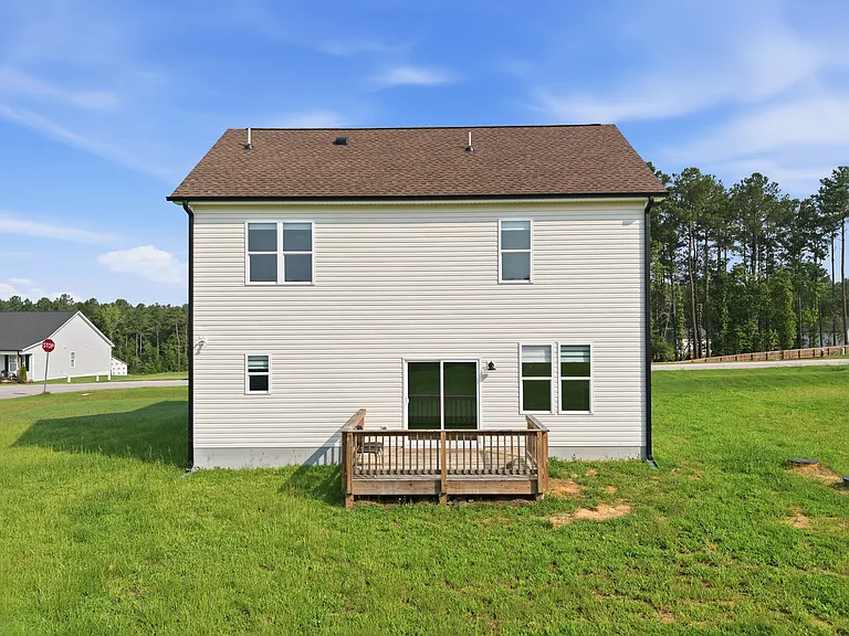 209 Danube Dr — Photo 6
