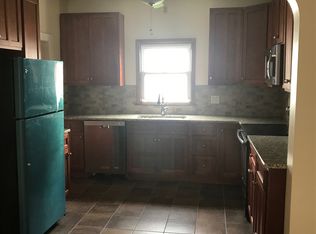 418 Throop St, Dunmore, PA 18512