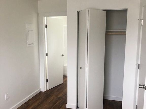 3rd image of 332 Roosevelt St #8