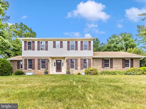 8107 Clearfield Rd, Frederick, MD 21702