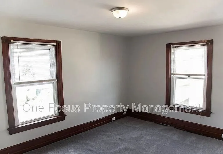 2119 King St — Photo 8