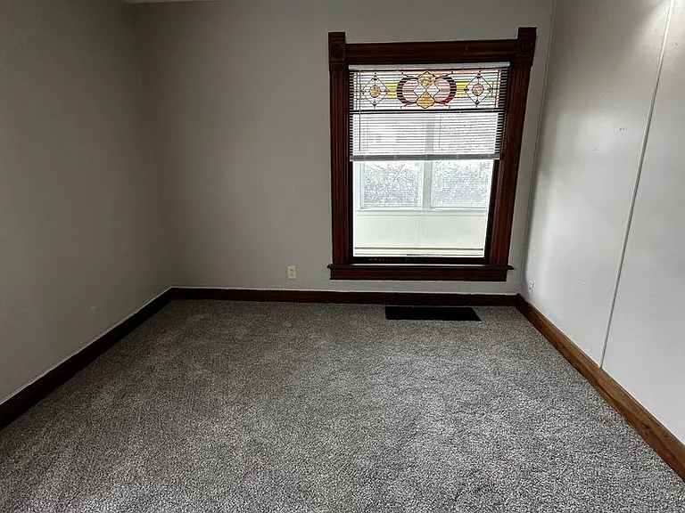 647 Woodward Ave — Photo 11