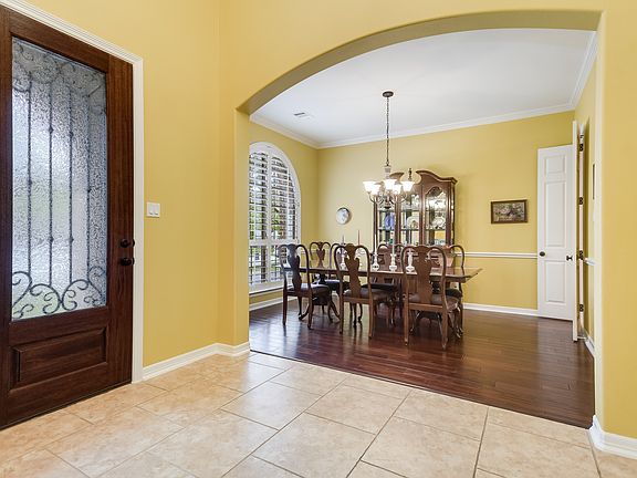 5th image of 3263 Sanibel Ct