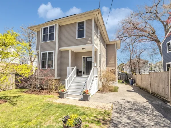 12 Sammett Ave, Boston, MA 02131
