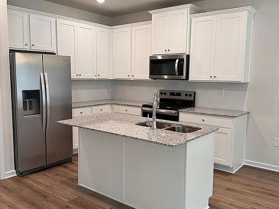 4th image of 4286 Notting Hill Dr SW