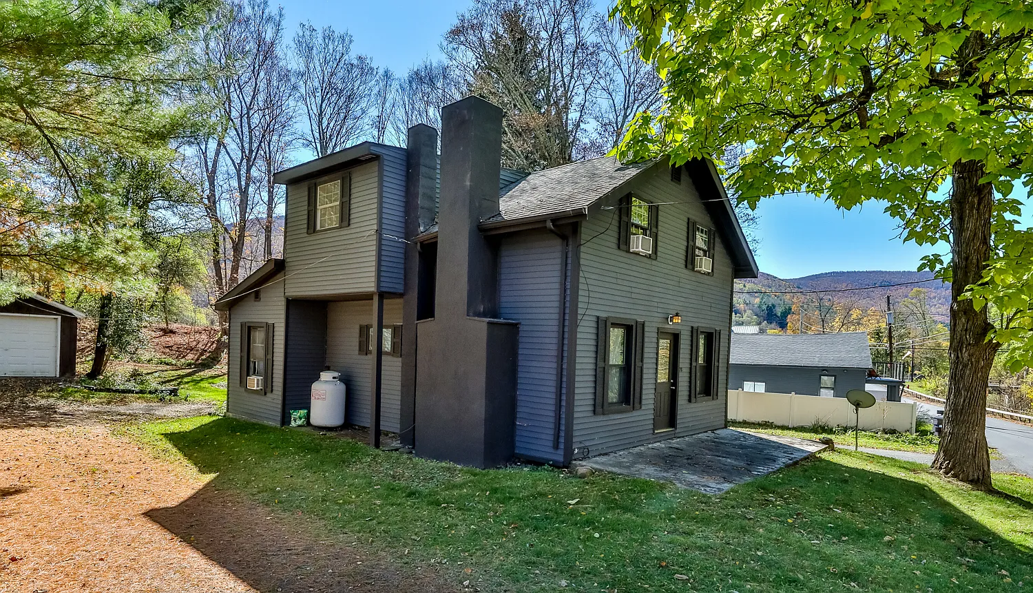 4 bed, 1457 sqft, $2,500 — Photo 1