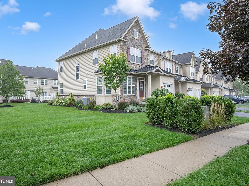 1st image of 3247 Whisper Ln #110