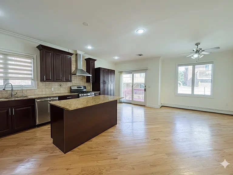 25 W Edsall Ave #A — Photo 4