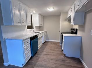 921 S Valentine Dr, Sherman, TX 75090