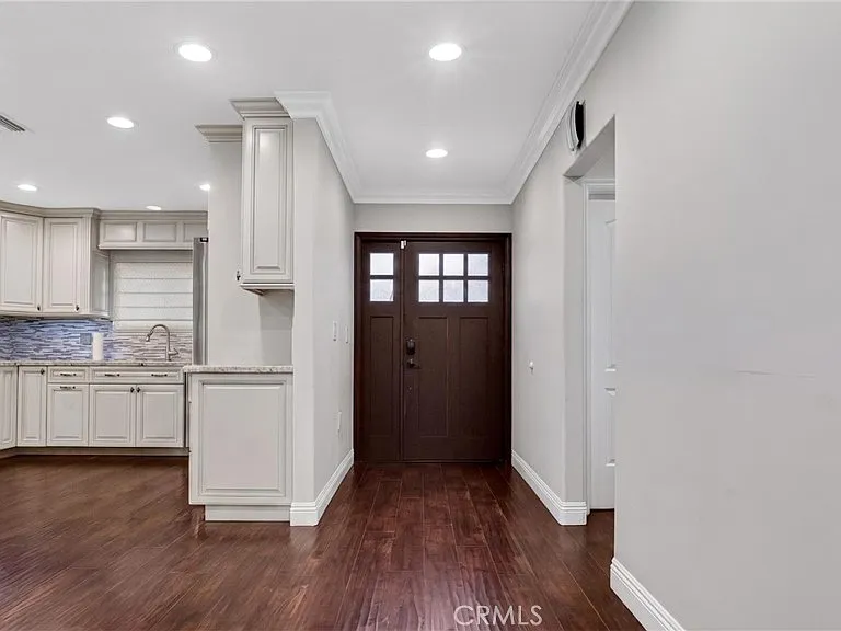 10855 Oro Vista Ave — Photo 23