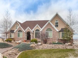 855 N Valley View Cir, Elk Ridge, UT 84651