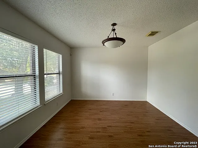 9611 Diamond Stone — Photo 5