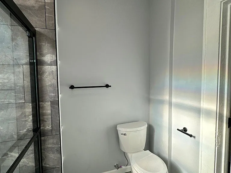 403 Oak St #3 — Photo 35