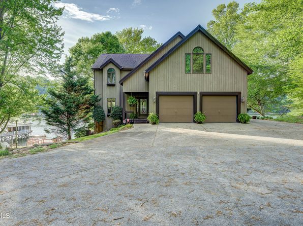 768 Lake Point Dr, Piney Flats, TN 37686